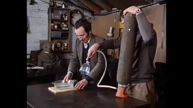 The Secret Life of the Refrigerator - remastered смотреть онлайн
