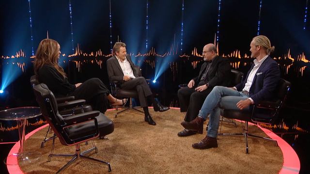 Skavlan With Tyra Banks, Erik Asla, Salman Rushdie, Fredrik Eklund, And Hope Solo | SVT/NRK/Skavlan