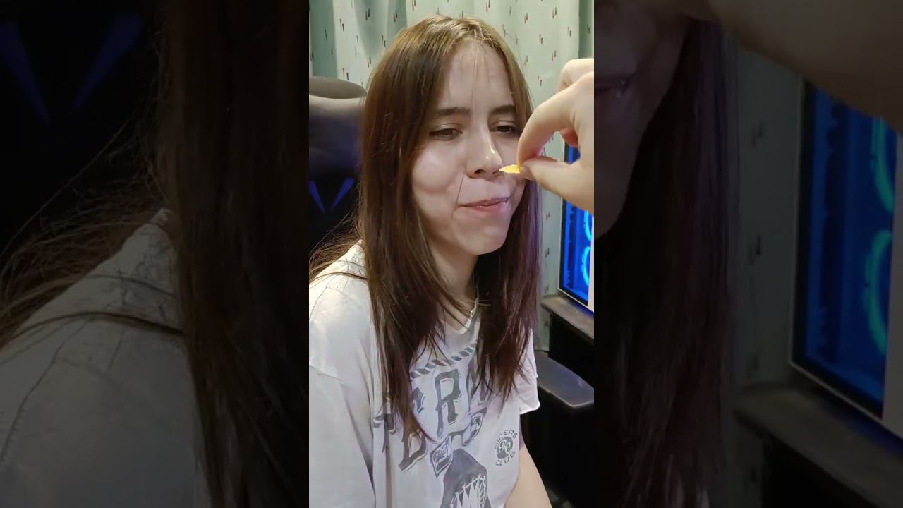 Кормление Белки смотреть онлайн