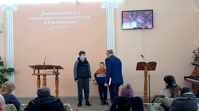 "Как хорошо и как приятно жить братьям вместе!".Детская пятиминутка.Александр Ковалёв. смотреть онлайн