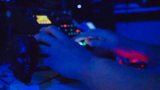 Mole6 Live #2 - Breakbeat Hardware Jam (Digitakt, Volca Sample, Volca Keys, MS-70 CDR) смотреть онлайн