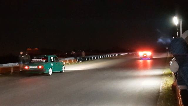 Ваз-2103 Turbomag.net против Ford Mustang Shelby смотреть онлайн