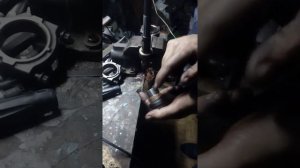 Устранение люфта пальца в шатуне ДВС RF5C