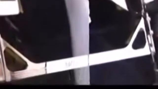 Испытания Поликарбонат vs Акрил смотреть онлайн