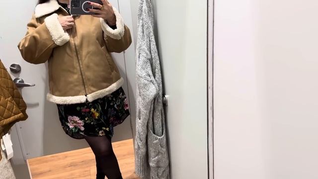 ПОШЛА В МАГАЗИН ОТВЛЕЧЬСЯ… UNIQLO ПАЛЬТО НА ОСЕНЬ, БАЗОВАЯ ОДЕЖДА НА ЛЮБОЙ ВОЗРАСТ смотреть онлайн