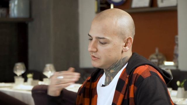 Алексей Осипчук против чужого мнения, лени и филировки | Экскурсия по Park by Osipchuk смотреть онлайн