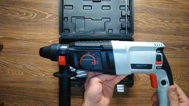 Распаковка — Перфоратор Булат БПЕ 1100 смотреть онлайн