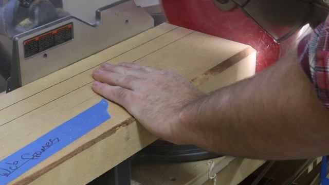 Making Furniture for my Daughter with table saw cove cut integrated wood drawer pulls смотреть онлайн