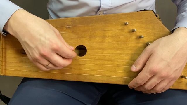 Видеоурок 3. Фольклорные музыкальные инструменты. Гусли. Черепанов Р.В смотреть онлайн