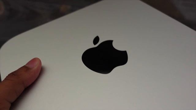 M1 Mac Mini Review... It's better than you think. смотреть онлайн