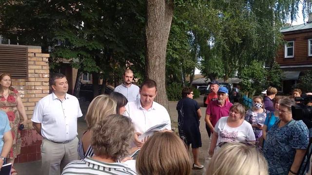 Комиссия на Андреевской, 33 (2) смотреть онлайн