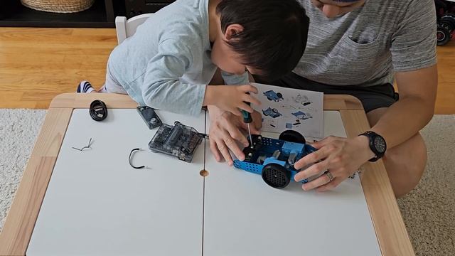 Meet mBot Neo: The Ultimate Robot for Young Engineers смотреть онлайн