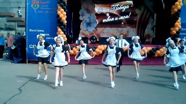 Школьная полька 10.05.2013 смотреть онлайн