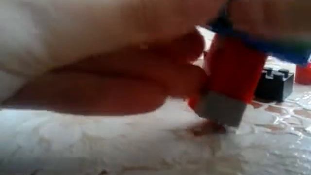 Кае зделать бластер из Lego