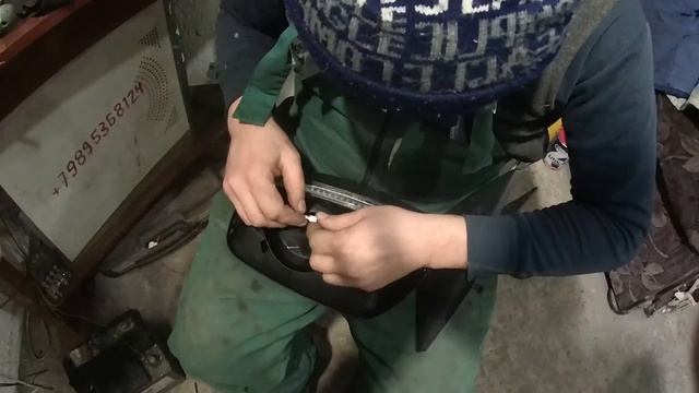 ЛАДА ПРИОРА БЕГУЩИЙ,ИЛИ ДИНАМИЧЕСКИЙ ПОВТОРИТЕЛЬ ПОВОРОТА НА ЗЕРКАЛО