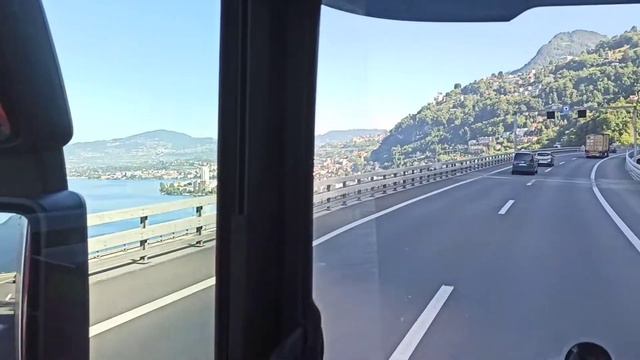 Женевское озеро глазами водителя смотреть онлайн