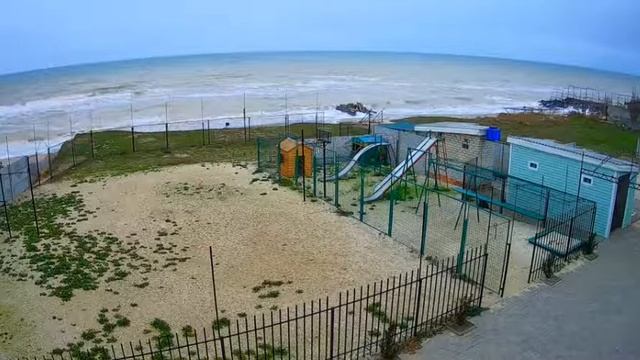 Степановка Первая. Сильный ветер, волна. Пасмурная погода на 18 Ноября смотреть онлайн