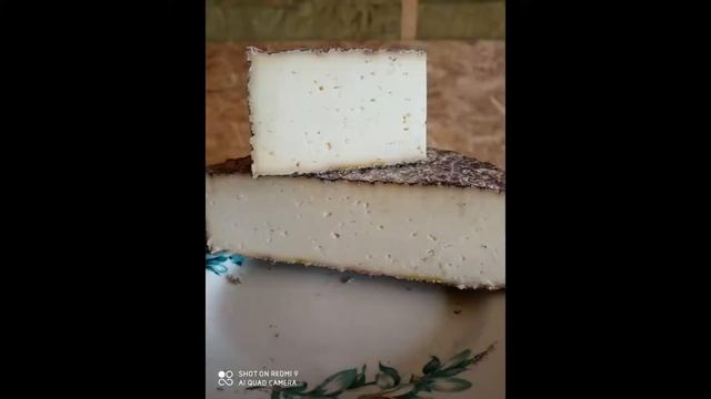 Козий сыр в разрезе. смотреть онлайн