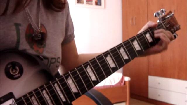 Madonna - Turn Up The Radio Guitar Demo смотреть онлайн
