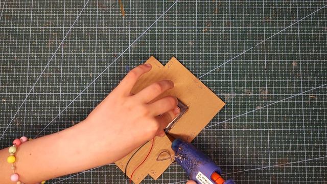 Каменная избушка для Бабы Яги из природных материалов. смотреть онлайн