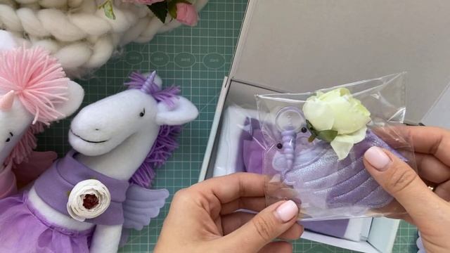 Набор для пошива игрушки - Единорог из ткани флис| Handmade Fabric Toy смотреть онлайн