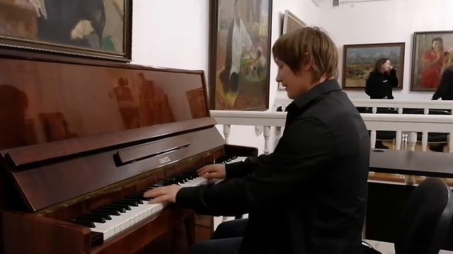 Татарская классика на фортепиано в Музее Баки Урманче. Исполняет Владислав Лебедев MusicFenix. смотреть онлайн