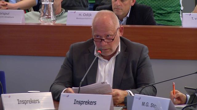 Rechtstreeks uit de Raad (9 januari 2020): over de toekomst van FC Dordrecht смотреть онлайн