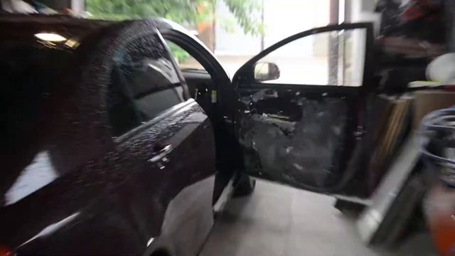 КАК СТРОИТЕЛИ КРАСЯТ АВТОМОБИЛЬ )))Как самому покрасить авто после дтп. смотреть онлайн