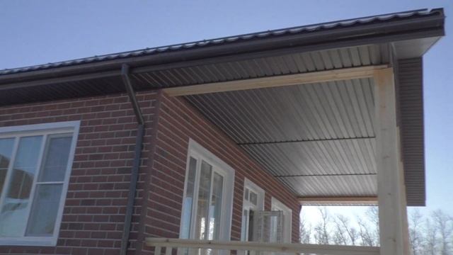 Hauberk: одноэтажный дом 8х14 в битумной плитке Кирпич Красный. Каркасный дом на века, проект 8-14- смотреть онлайн