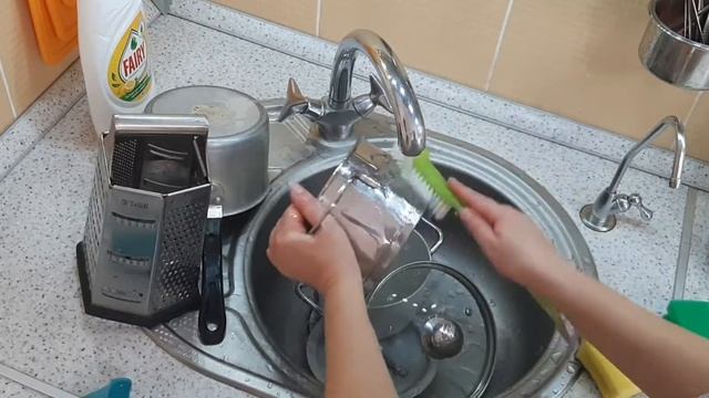 Чистим посуду кальцинированной содой/Самый легкий и быстрый способ смотреть онлайн