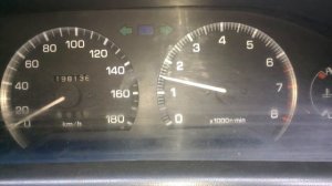 Плавают обороты Toyota Sprinter Carib AE-95