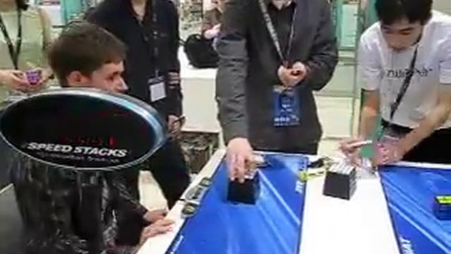 Moscow Open 2009 cube 2x2 the 2nd solve (2) avg of 5 - 9.15 смотреть онлайн