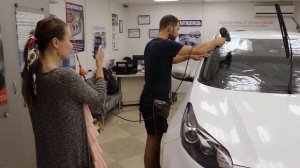 Тонировка автомобиля атермальной пленкой