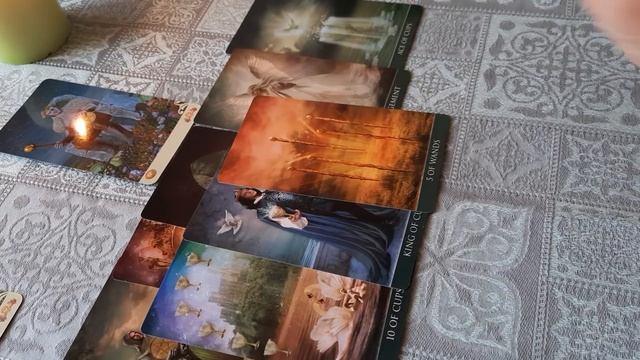 Онлайн расклад на 4 Королей ?Мысли ,Чувства ,Действия?1 ч. смотреть онлайн