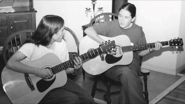 I Don't Owe You Anything - Tegan and Sara (High School Demo) смотреть онлайн