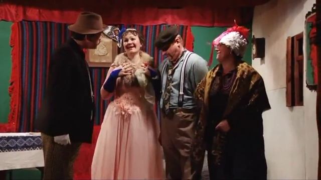 Вистава "За двома зайцями" смотреть онлайн