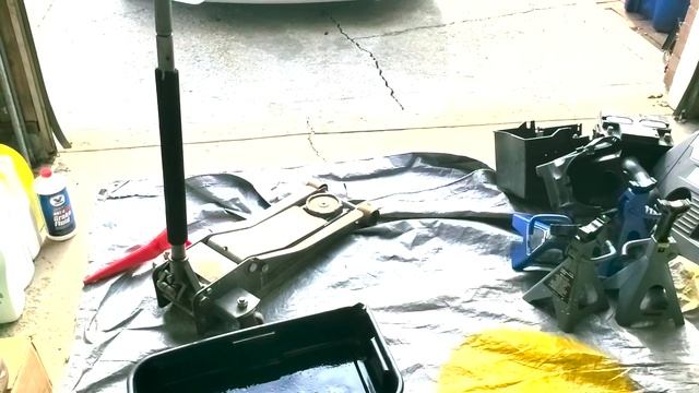 Installing a New Clutch Pedal смотреть онлайн