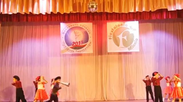 Танцевальный ансамбль "Кулунчук" танец "Лето 41", 2015г смотреть онлайн