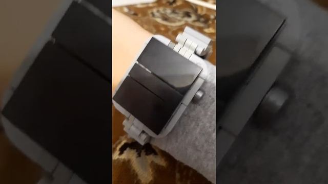 первое вступительное видео и обзор на лего эпл вотч (очень крутые). за 2-5 лайков туториал