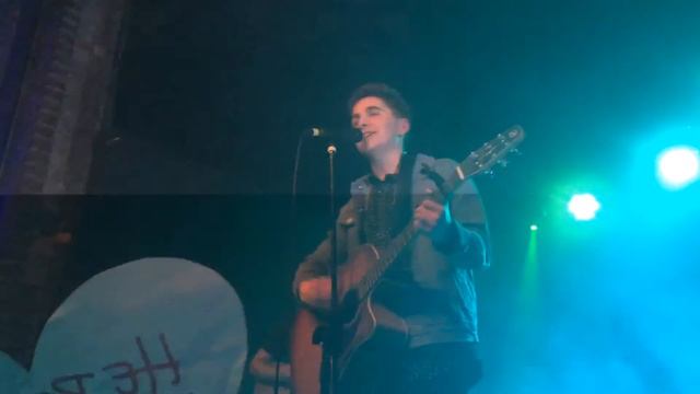 Scars- Gavin Becker (live) смотреть онлайн