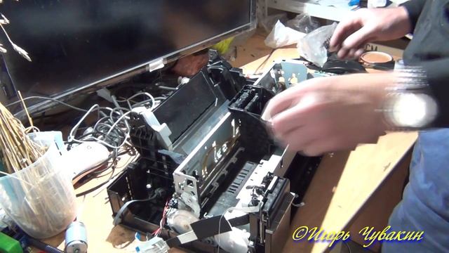 Установка натяжителя ремня каретки Epson смотреть онлайн