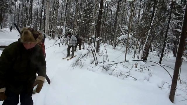 На лыжах за снегоходом охота на волков смотреть онлайн