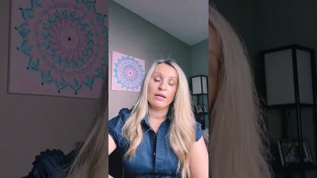 Feminine, Masculine, Husband & Wife / Why Masculine Women Dislike Feminine Women? смотреть онлайн