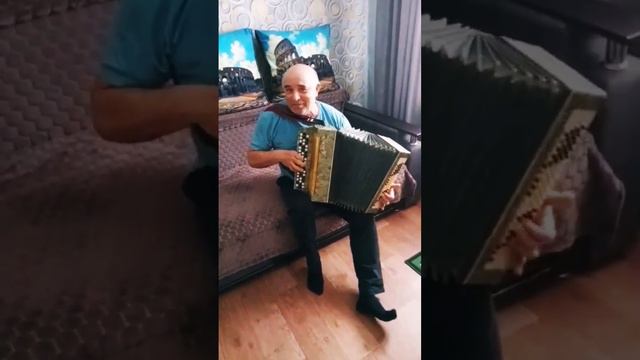 Батя жарит 🎶 смотреть онлайн