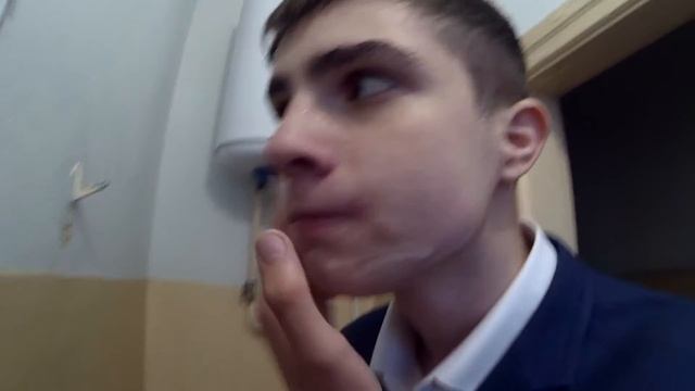 ИГОРЬ БРЕЕТ БОРОДУ! Выпускник побрил бороду после последнего экзамена! С смотреть онлайн