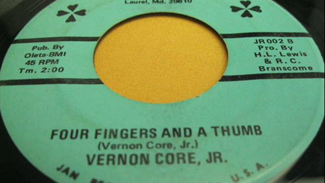 Vernon Core Jr - Four Fingers And A Thumb смотреть онлайн