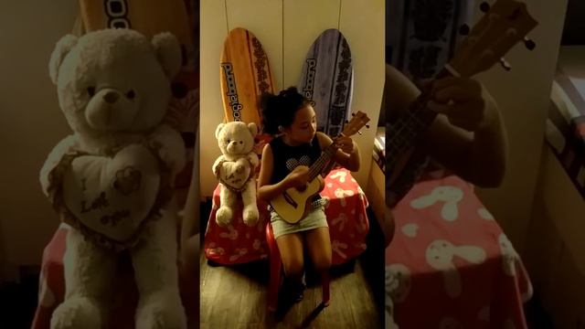 Mishka's first ukelele full song (the show by lenca) смотреть онлайн