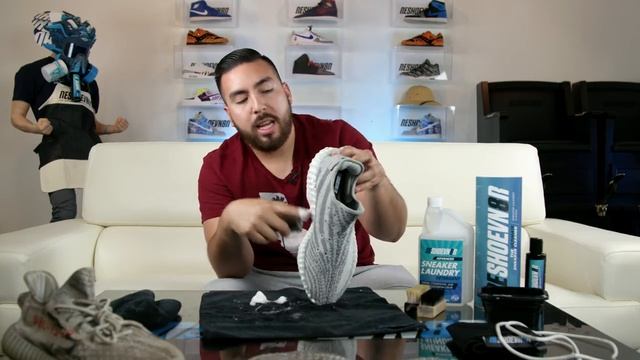 How to Clean Yeezy Boost 350 V2 Blue Tint + Sole Shield Reveal смотреть онлайн