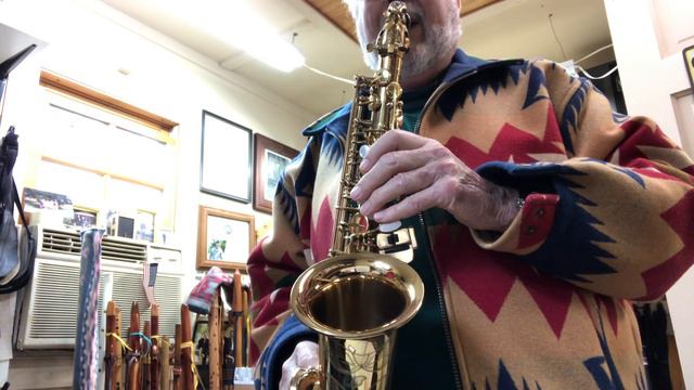 Selmer Super Action 80 Alto Sax 1982 Original смотреть онлайн