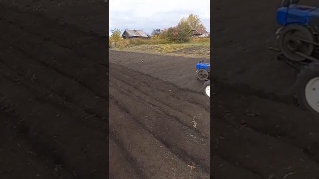 Мотоблок Гарден Скаут. смотреть онлайн